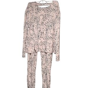 Reves Leopard Print Lounge Set Pink Grey Long Sleeve XL 2 Piece Women's